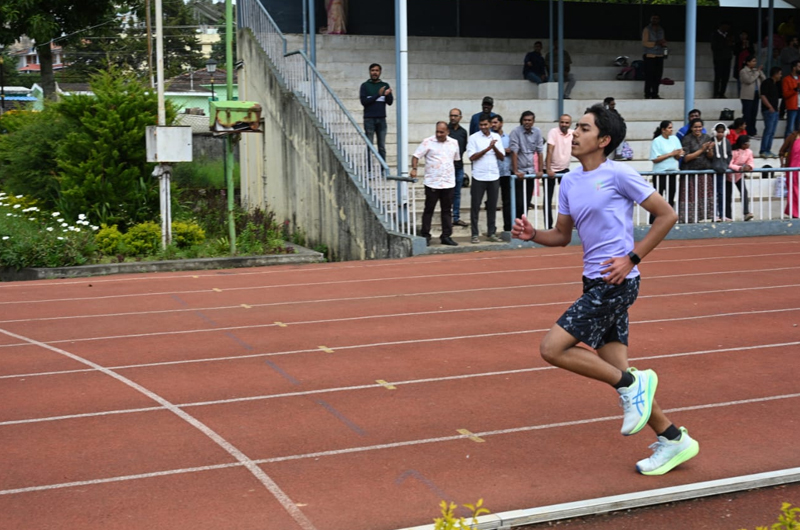 pottery class at blue mountain school