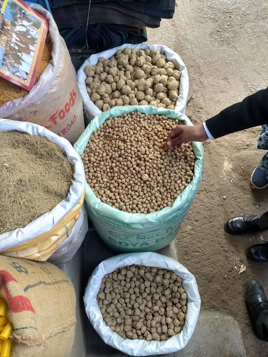 Soya chunks and more grains